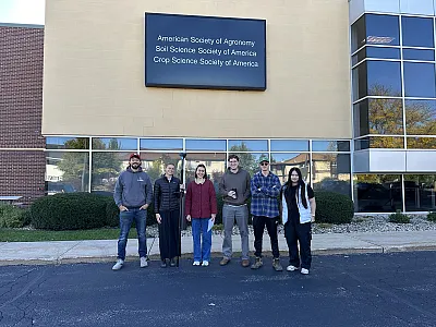Graduate students from the University of Wisconsin–Madison (UW–Madison) visiting Society headquarters. From l to r: Arik Waldinger, Annelies Quinton, Ava Beyers, Matteo Franke, Connor Kasper, Chenchen Deng. Not photographed: Brittany Juneau and Michal Laszkiewicz. Photo courtesy of Susan Chapman.